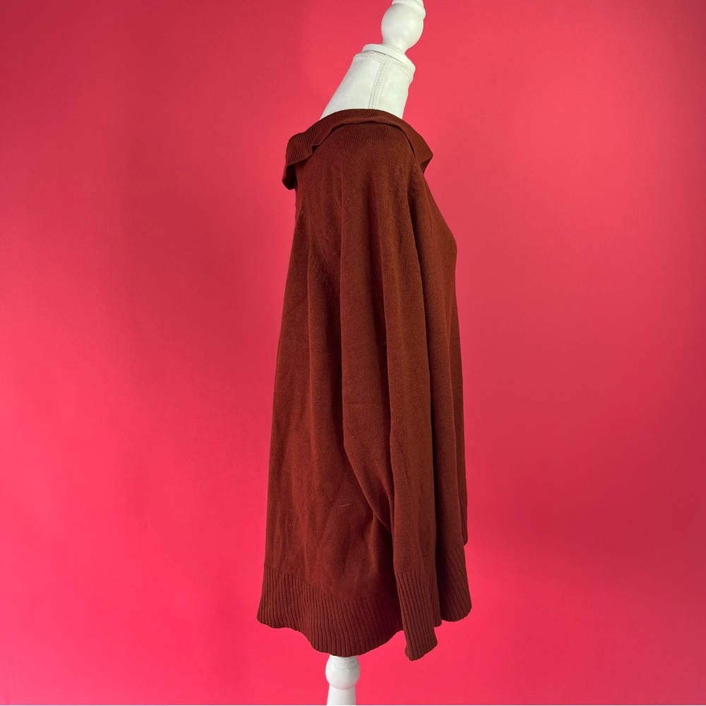 NWT Rust Long Sleeve V-Neck Sweater - Ava & Viv - Picture 2 of 8